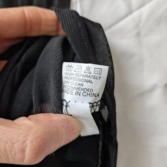 NWT Mesh Mock Neck Top - Picture 5 of 8